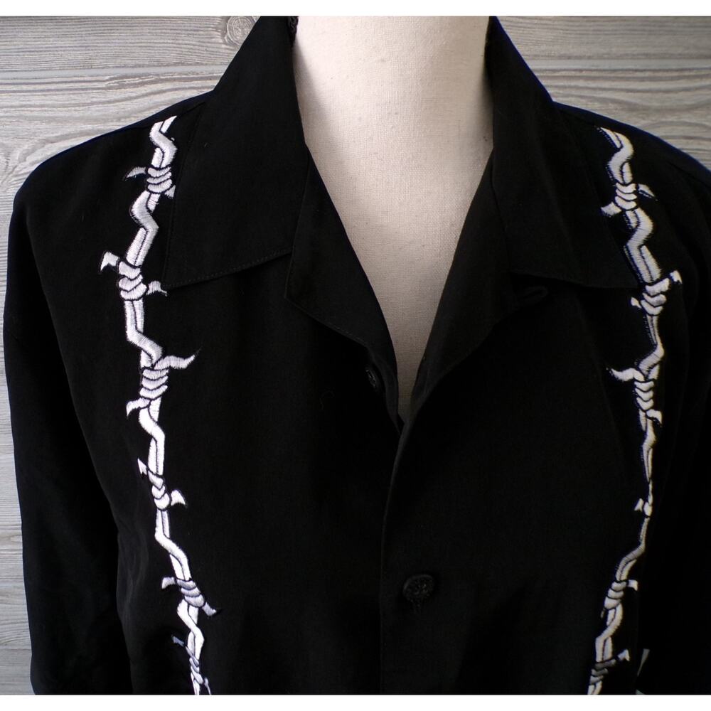 vtg 90's Jnco Shirt L Black Embroidered Barbwire Hip Hop Button Streetwear Nice - Picture 3 of 12